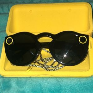 Snapchat glasses